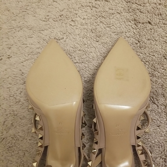 Valentino rockstud heels - Picture 5 of 7
